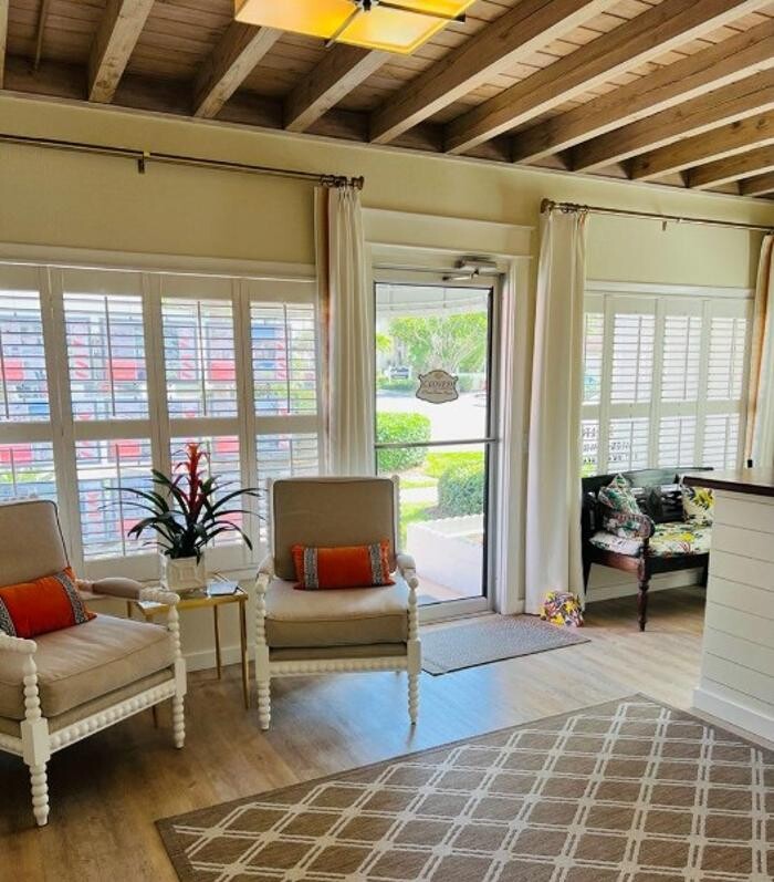 Images Alex MacWilliam Real Estate