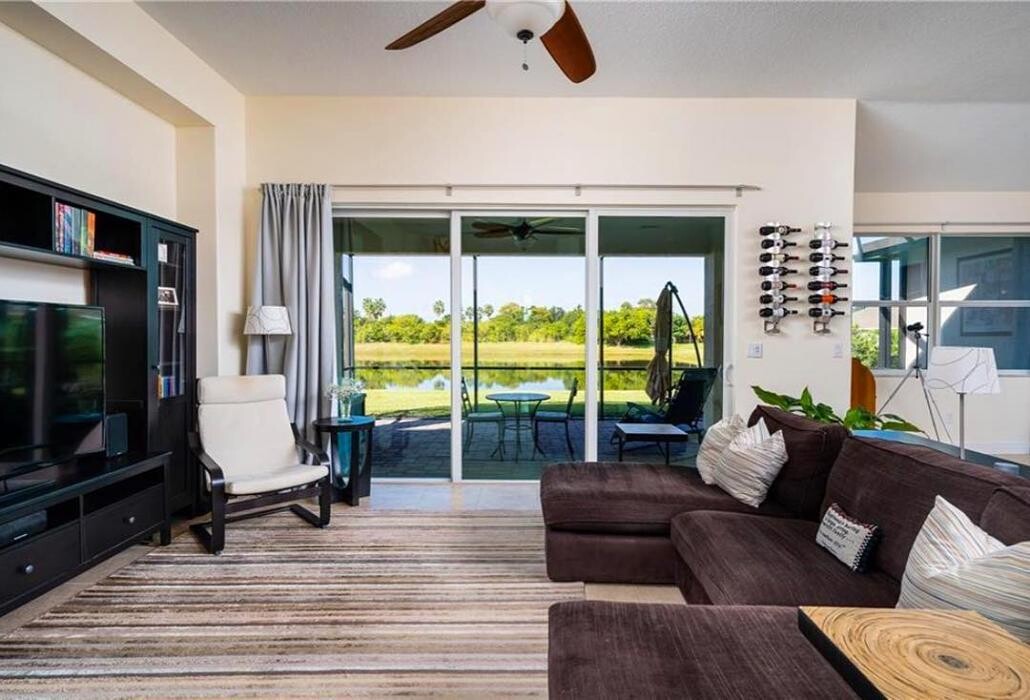 Images Alex MacWilliam Real Estate