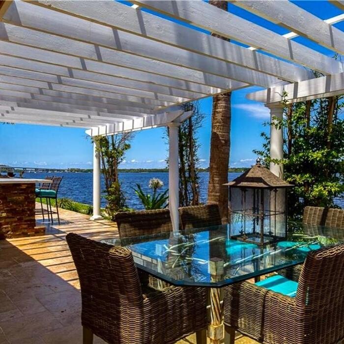 Images Alex MacWilliam Real Estate