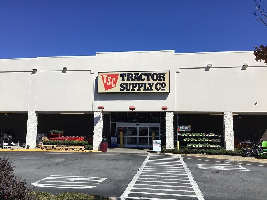 Images Tractor Supply Co.