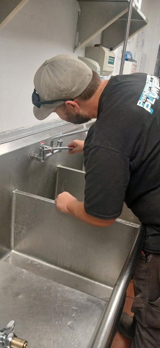 Images Parker & Parker Plumbing