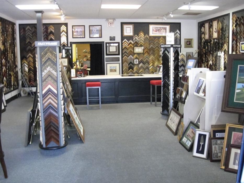 Images FastFrame of Abbotts Village