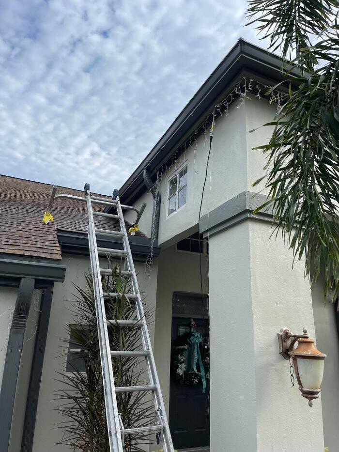 Images FLORIDA MAGIC GUTTERS LLC