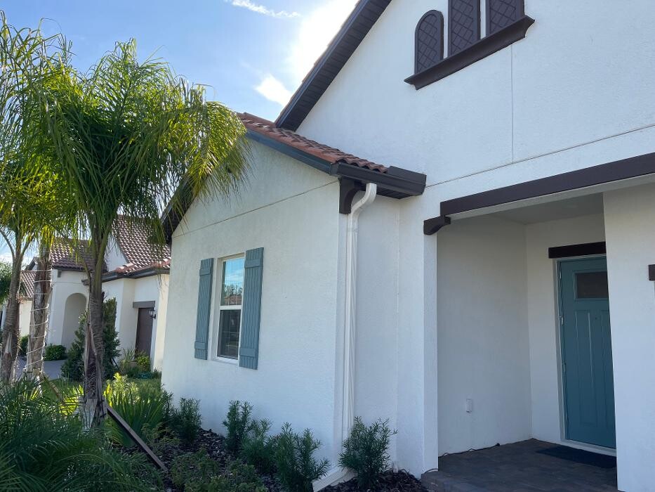 Images FLORIDA MAGIC GUTTERS LLC