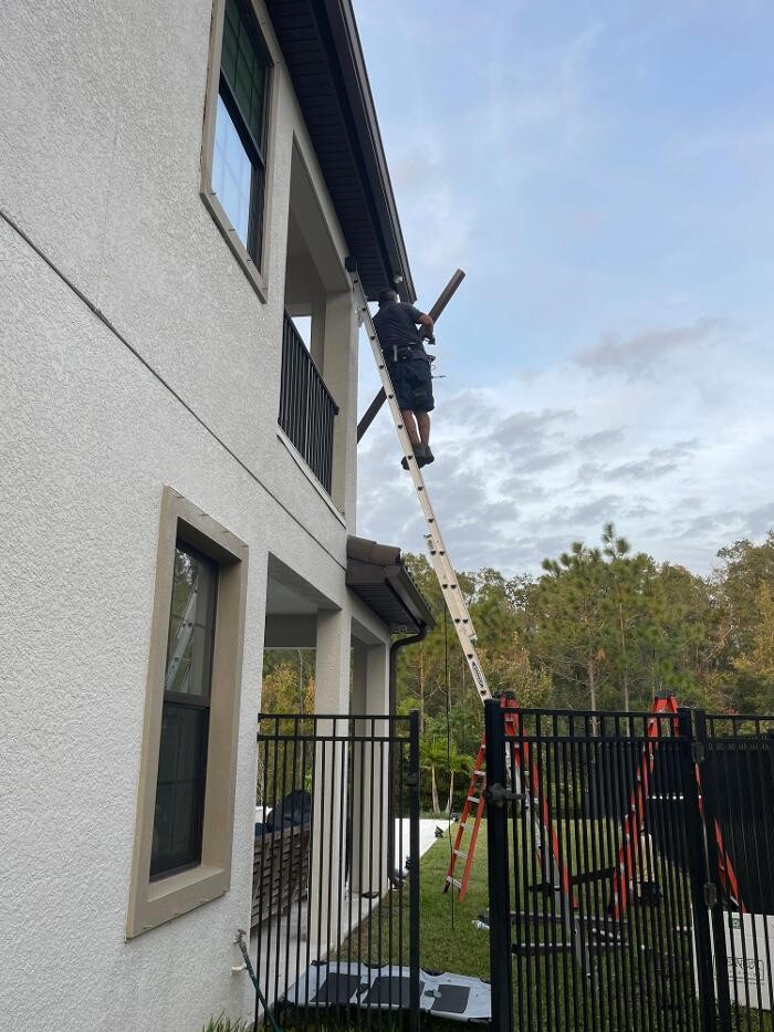 Images FLORIDA MAGIC GUTTERS LLC