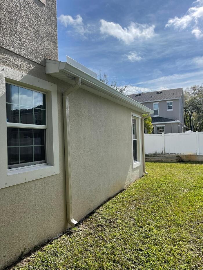 Images FLORIDA MAGIC GUTTERS LLC