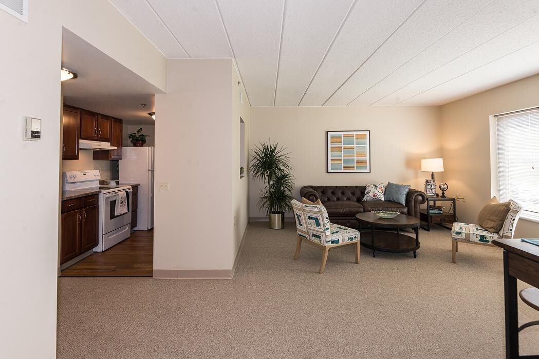 Images Majestic Care of Cedar Village