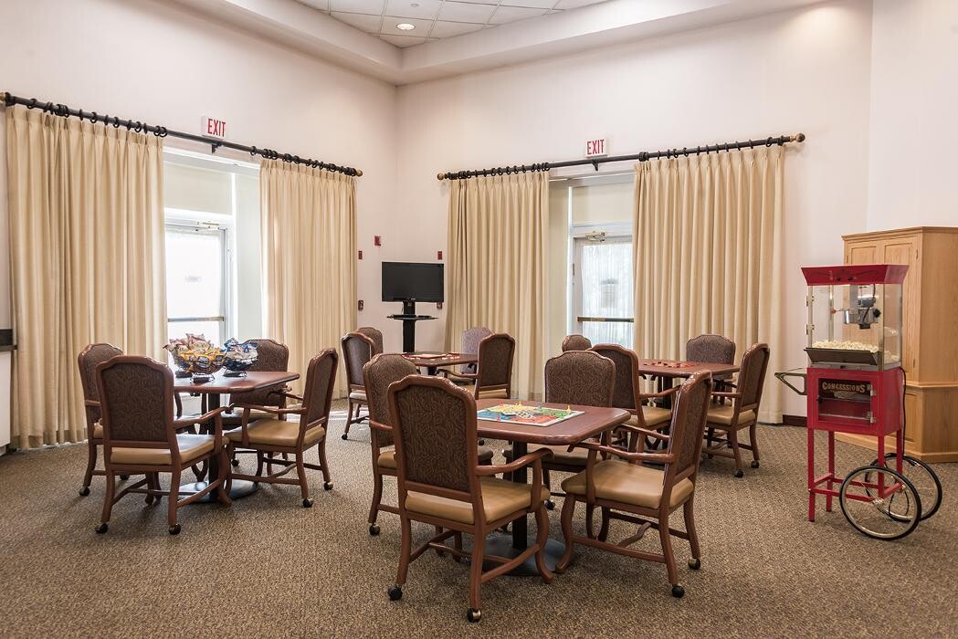 Images Majestic Care of Cedar Village