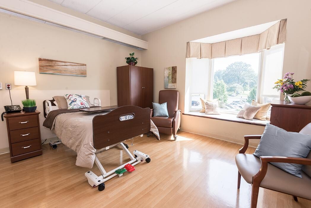 Images Majestic Care of Cedar Village