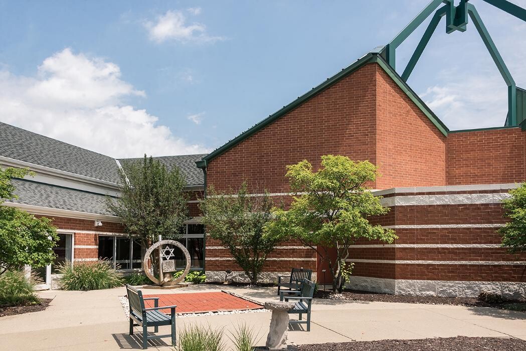 Images Majestic Care of Cedar Village