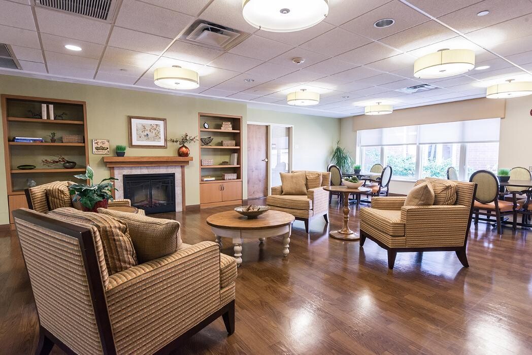 Images Majestic Care of Cedar Village