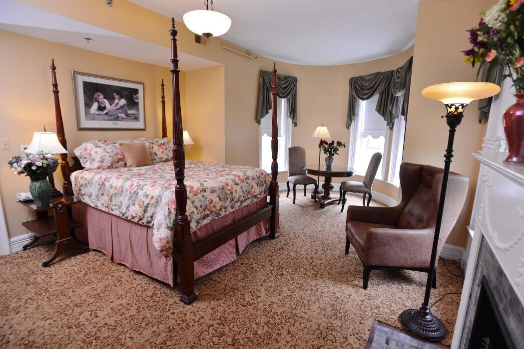 Images The Inn on Ferry Street