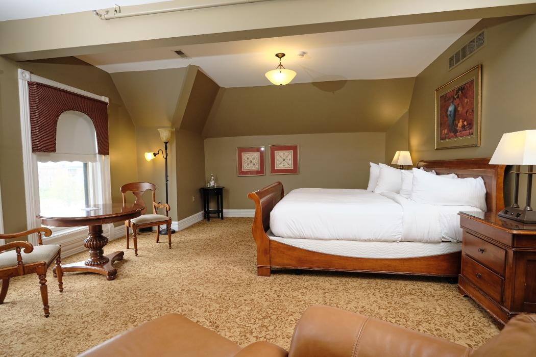Images The Inn on Ferry Street