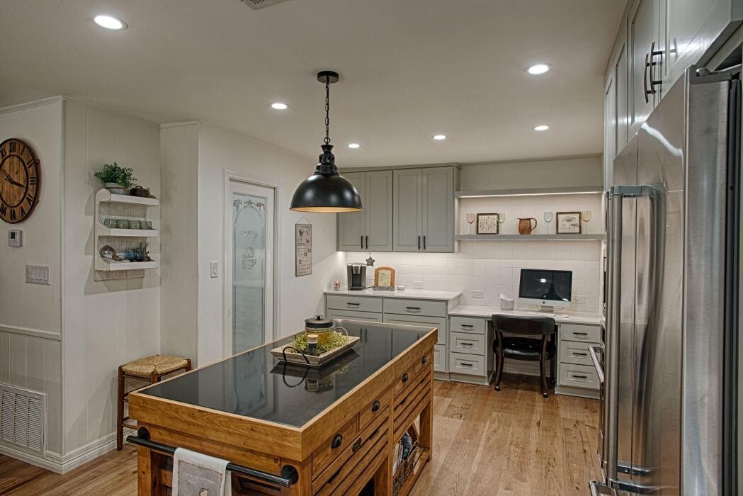 Images Convict Hill Floor Covering & Design