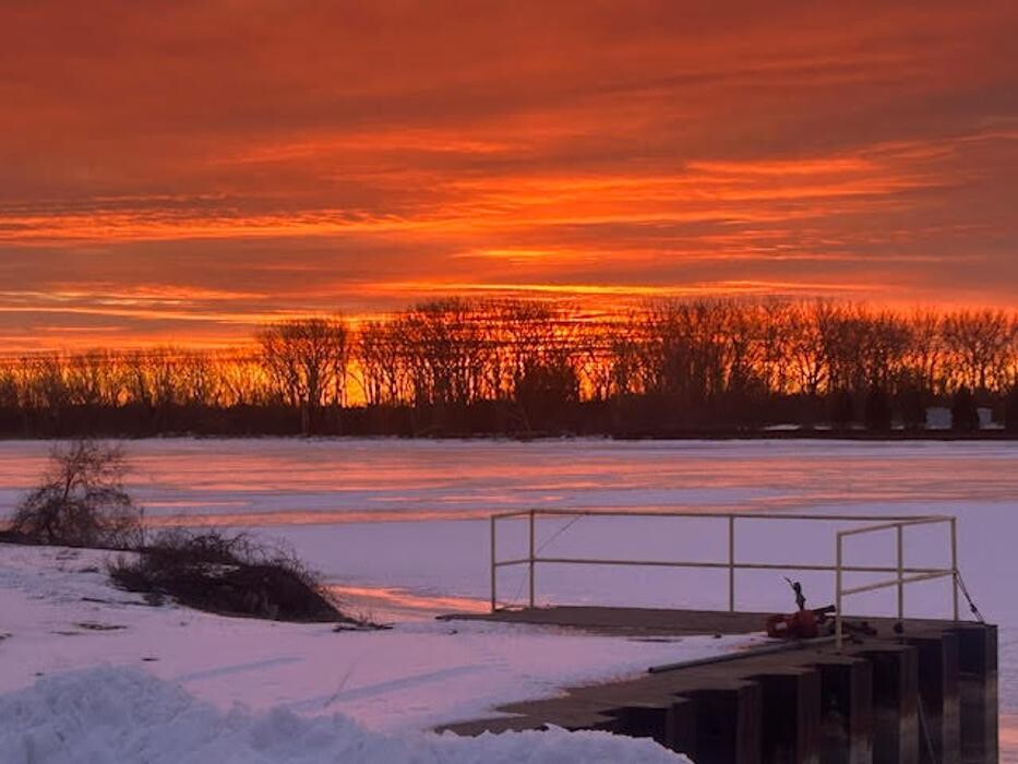 Images Bay Carbon, Inc.