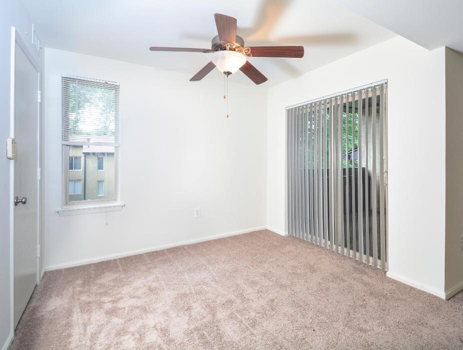 Images Fox Run Apartments