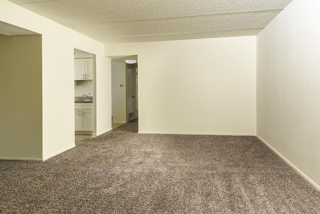 Images Fox Run Apartments