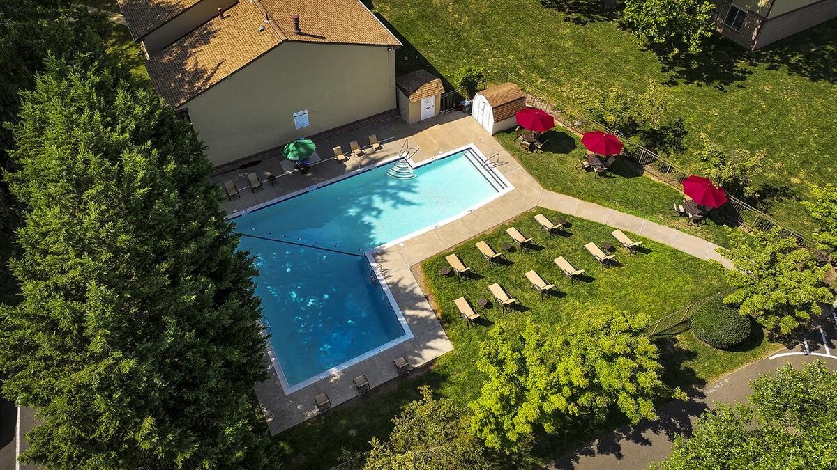 Images Fox Run Apartments