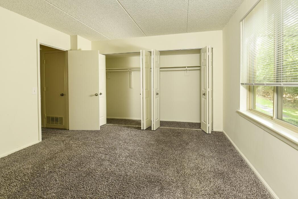 Images Fox Run Apartments