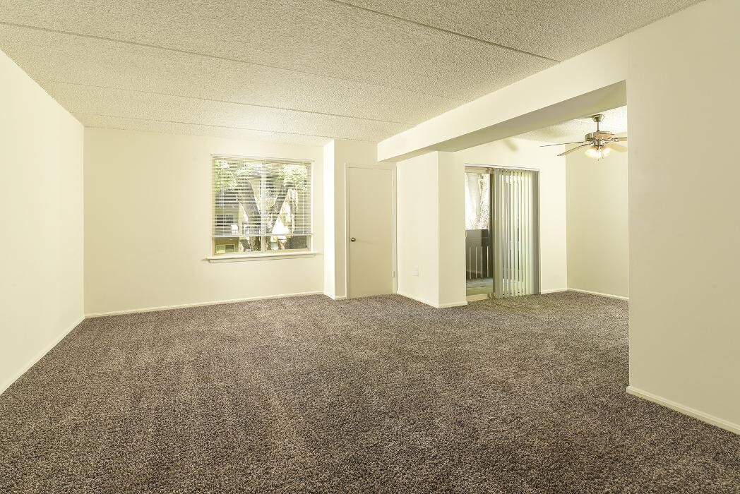 Images Fox Run Apartments