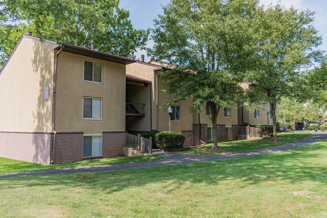 Images Fox Run Apartments