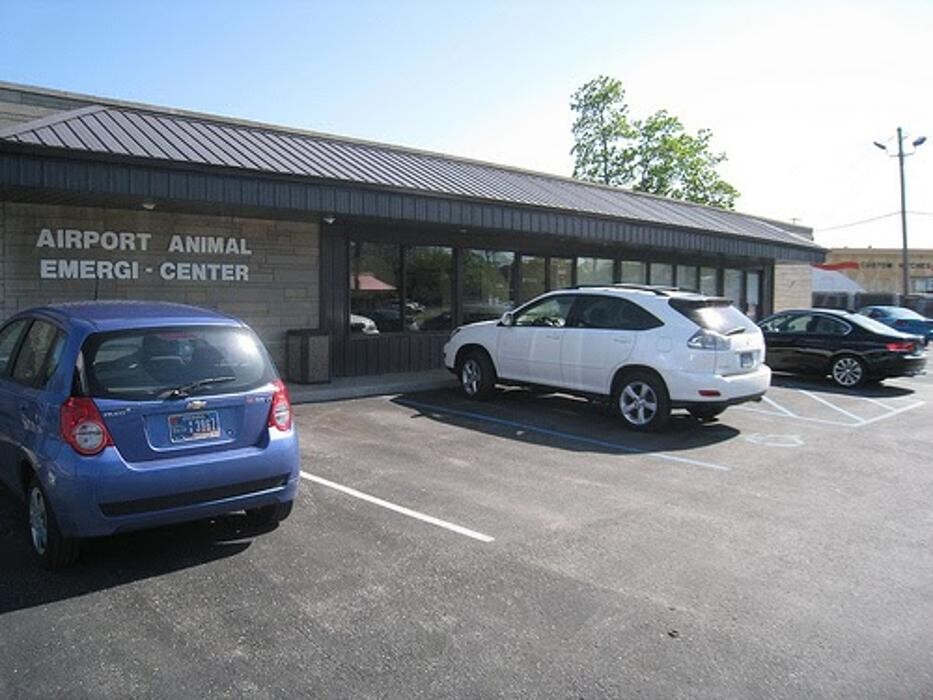 Images Airport Animal Emergi-Center