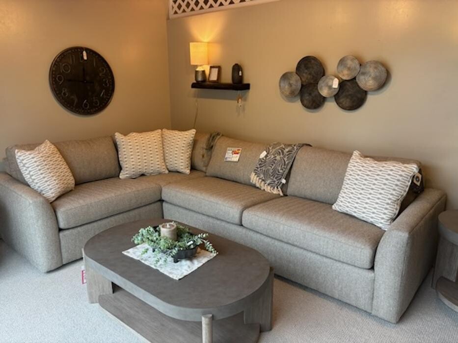 Images Crowl Interiors & Furniture