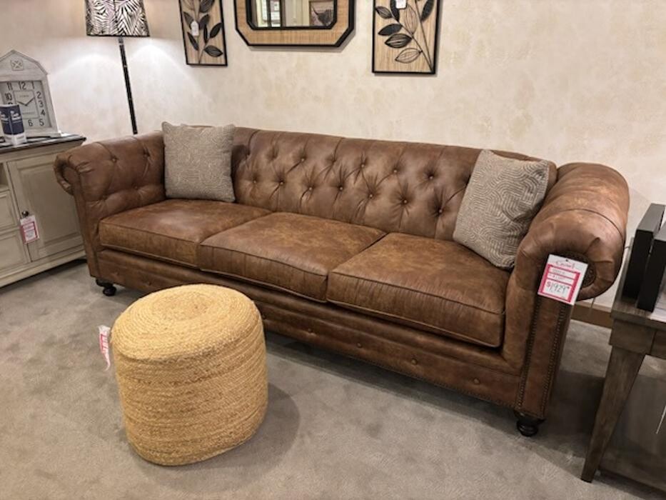 Images Crowl Interiors & Furniture