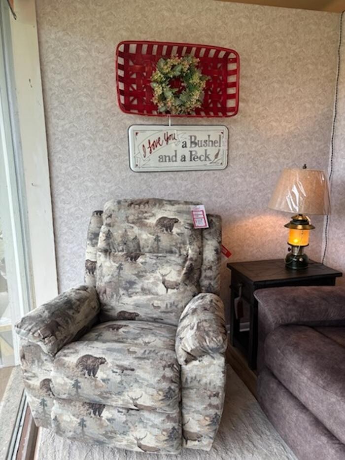 Images Crowl Interiors & Furniture