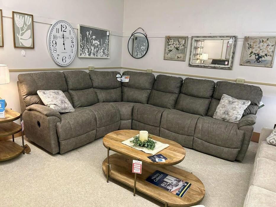 Images Crowl Interiors & Furniture