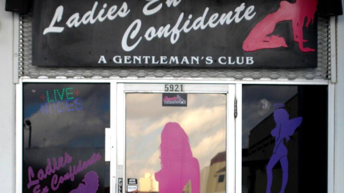 Images Ladies En Confidente