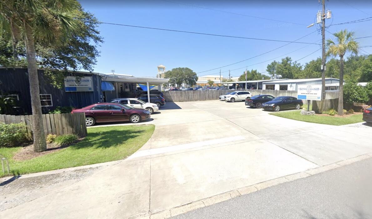 Images BAYSIDE COLLISION CENTER