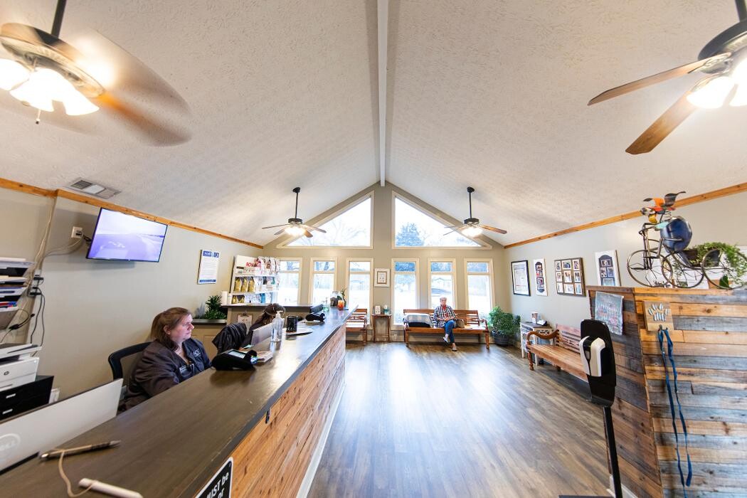 Images Social Circle Veterinary Hospital