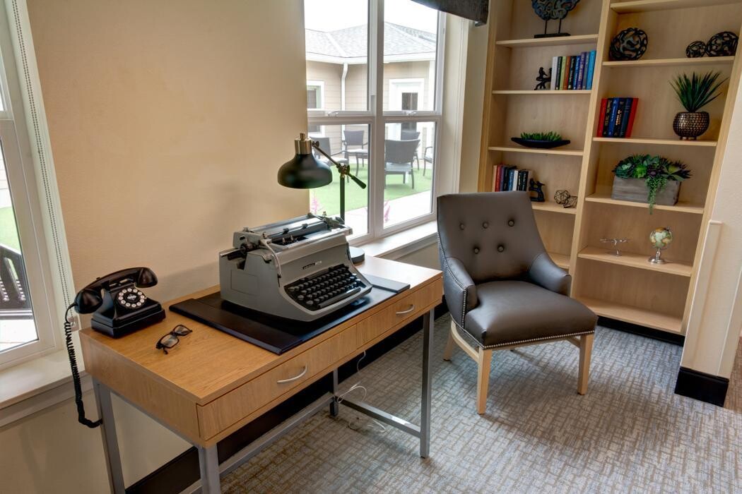 Images Marquis at Hope Village Memory Care