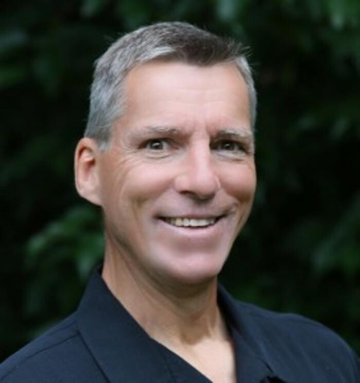 Images Thomas A. Gromling, DDS