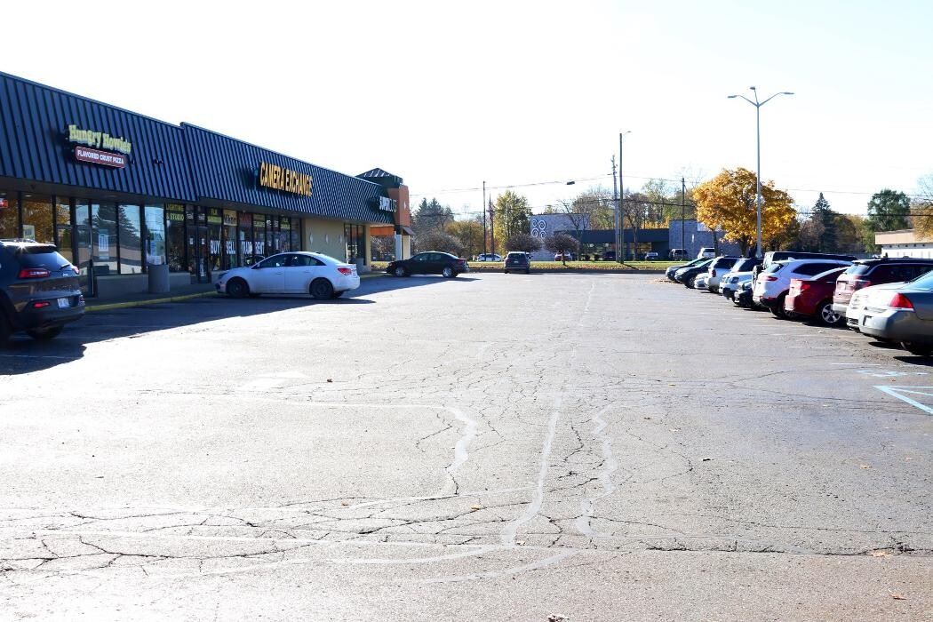 Images Hungry Howie's Pizza