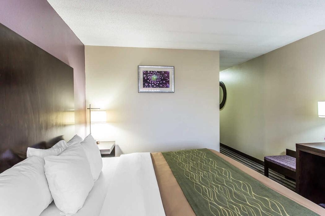 Images Comfort Inn Paducah KY