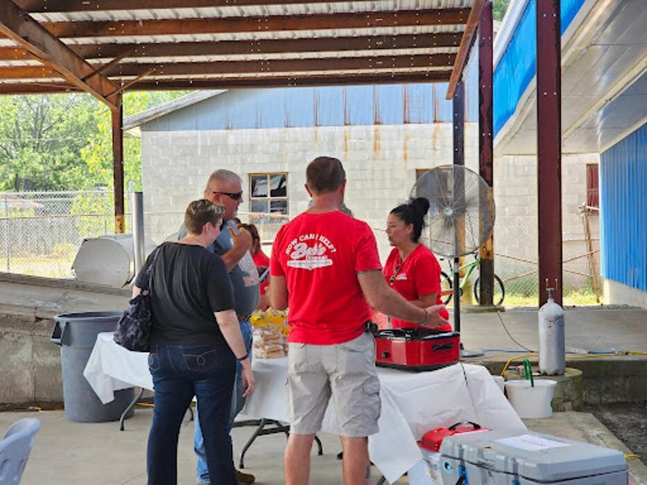 Images Bob's Discount Home Improvement Center