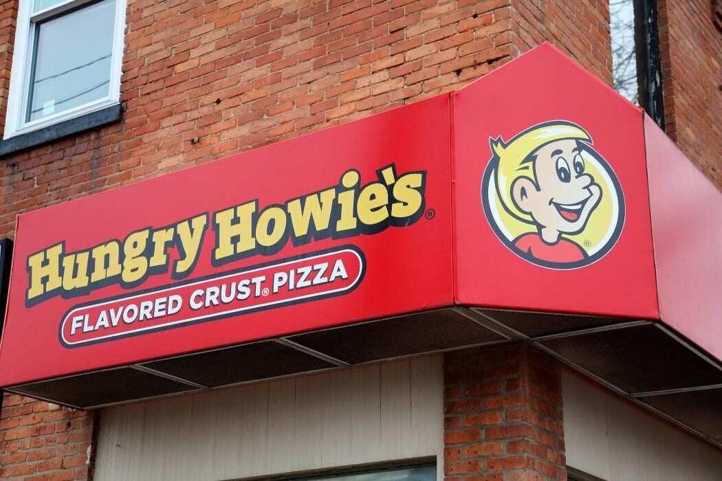 Images Hungry Howie's Pizza