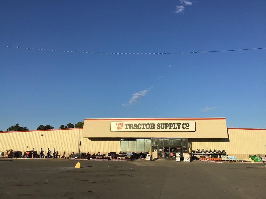 Images Tractor Supply Co.