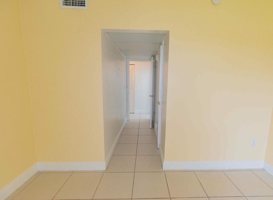 Images Green Briar West Apartments