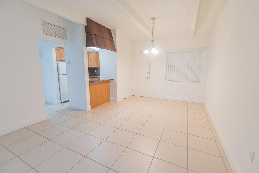 Images Green Briar West Apartments