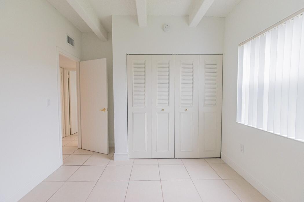 Images Green Briar West Apartments