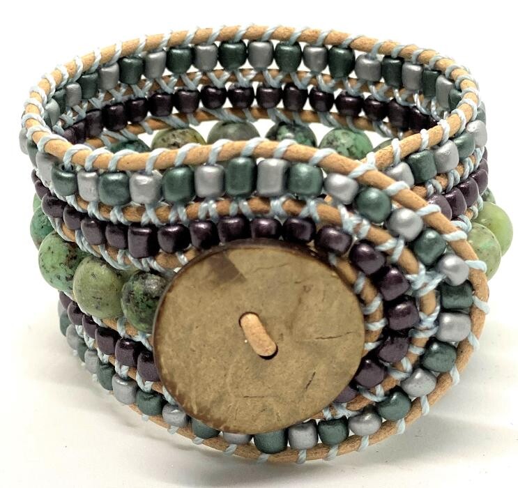 Images Fleur de Lise Beads