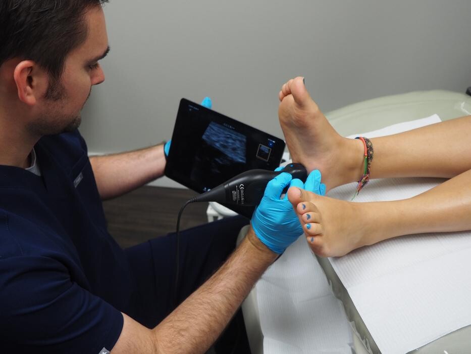 Images Evolve Health - Foot & Ankle