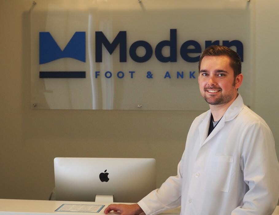 Images Evolve Health - Foot & Ankle