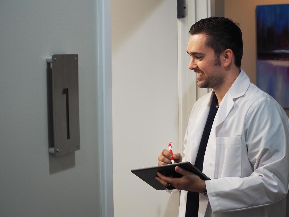 Images Evolve Health - Foot & Ankle