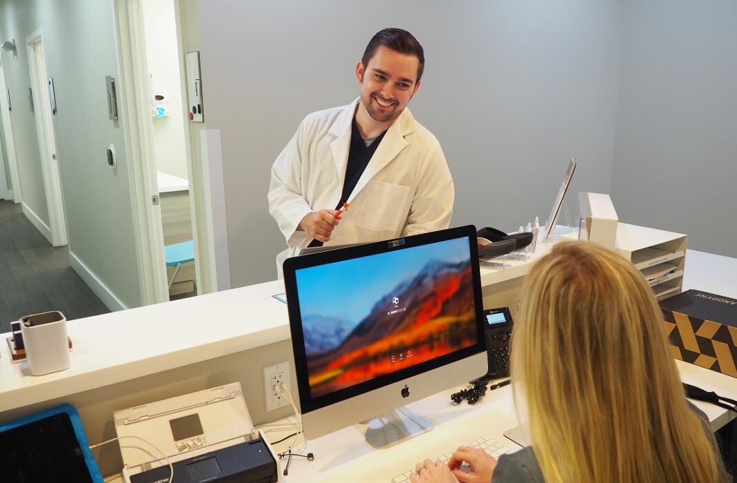 Images Evolve Health - Foot & Ankle