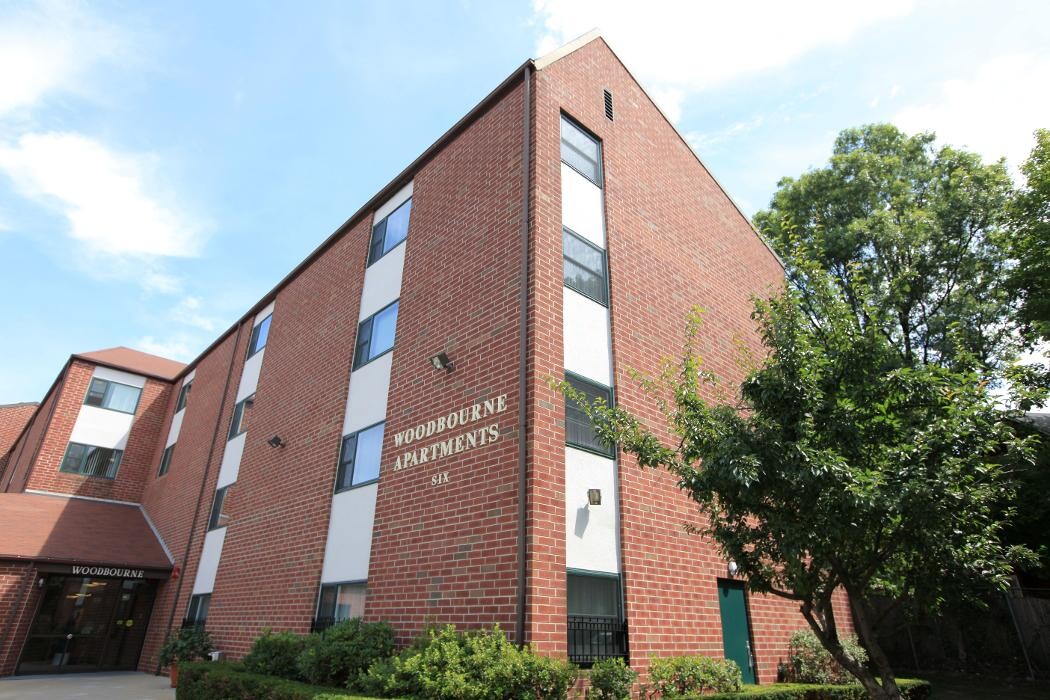 Images Woodbourne Apartments