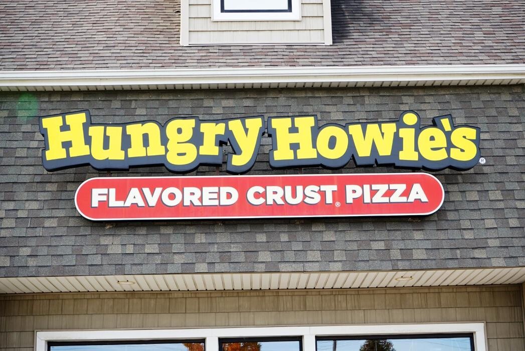 Images Hungry Howie's Pizza